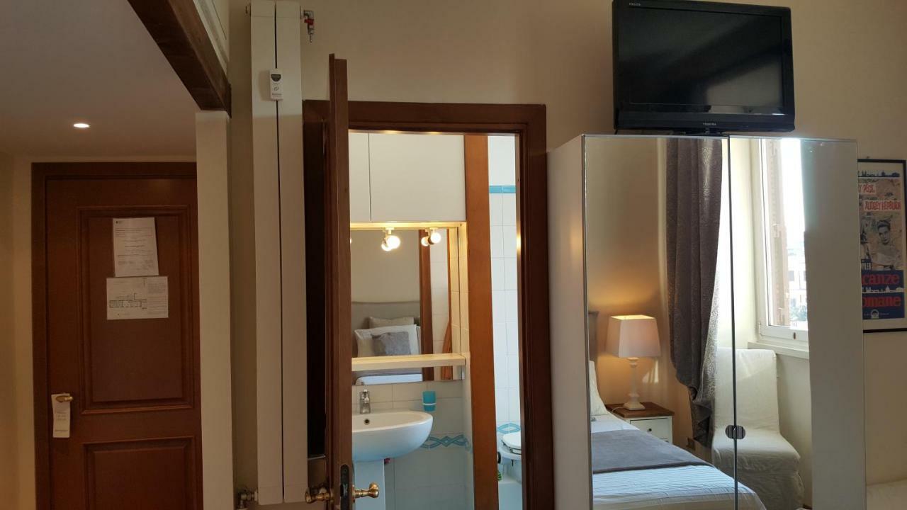 Bed & Breakfast A Casa Di Lia A Roma מראה חיצוני תמונה